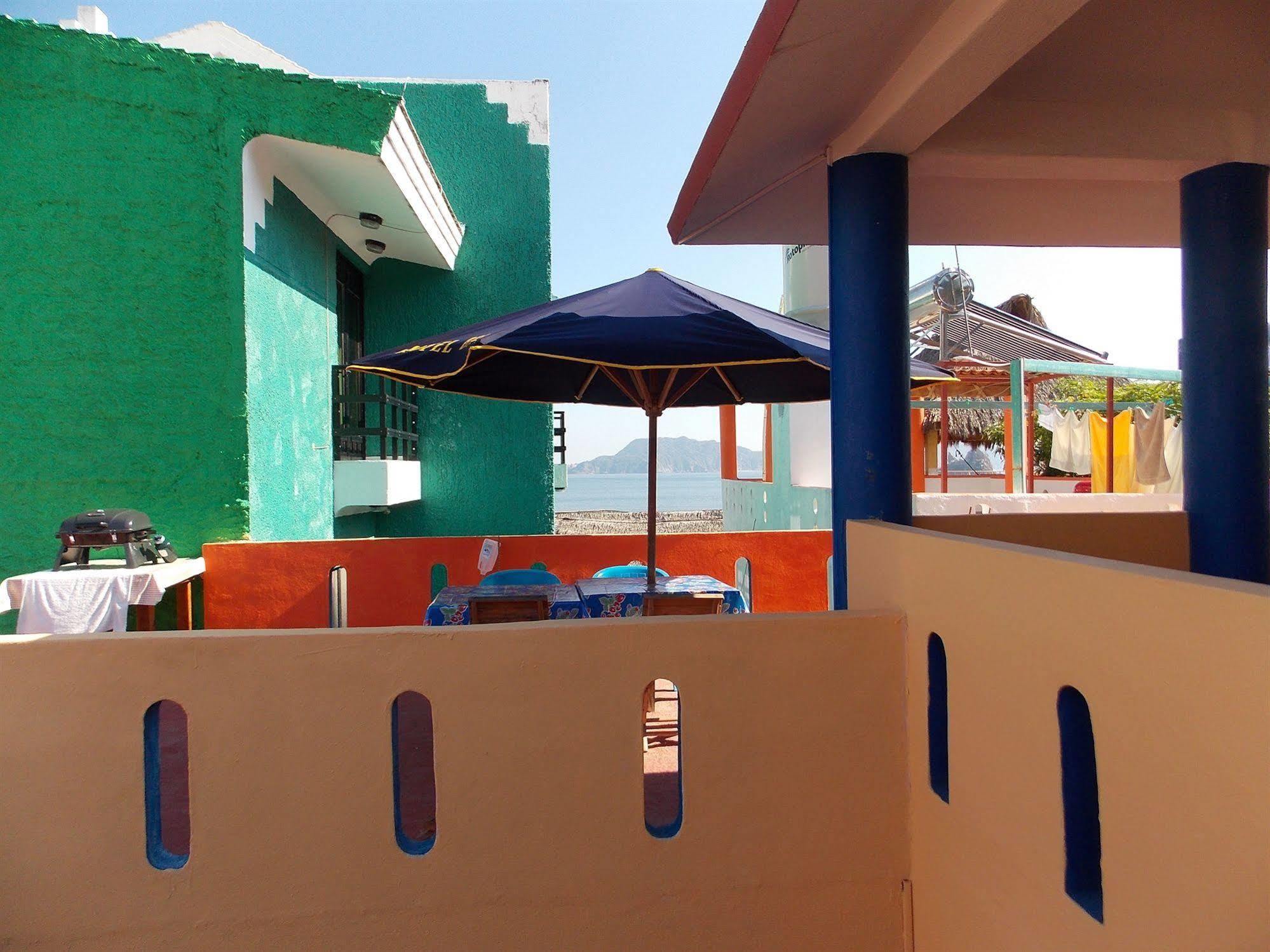 Bahia Hotel Barra de Navidad Exterior foto